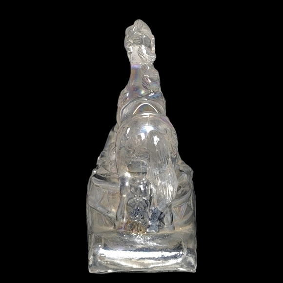 Vintage Clear iridescent carnival glass rocking horse candlestick/ taper holder - Picture 7 of 8